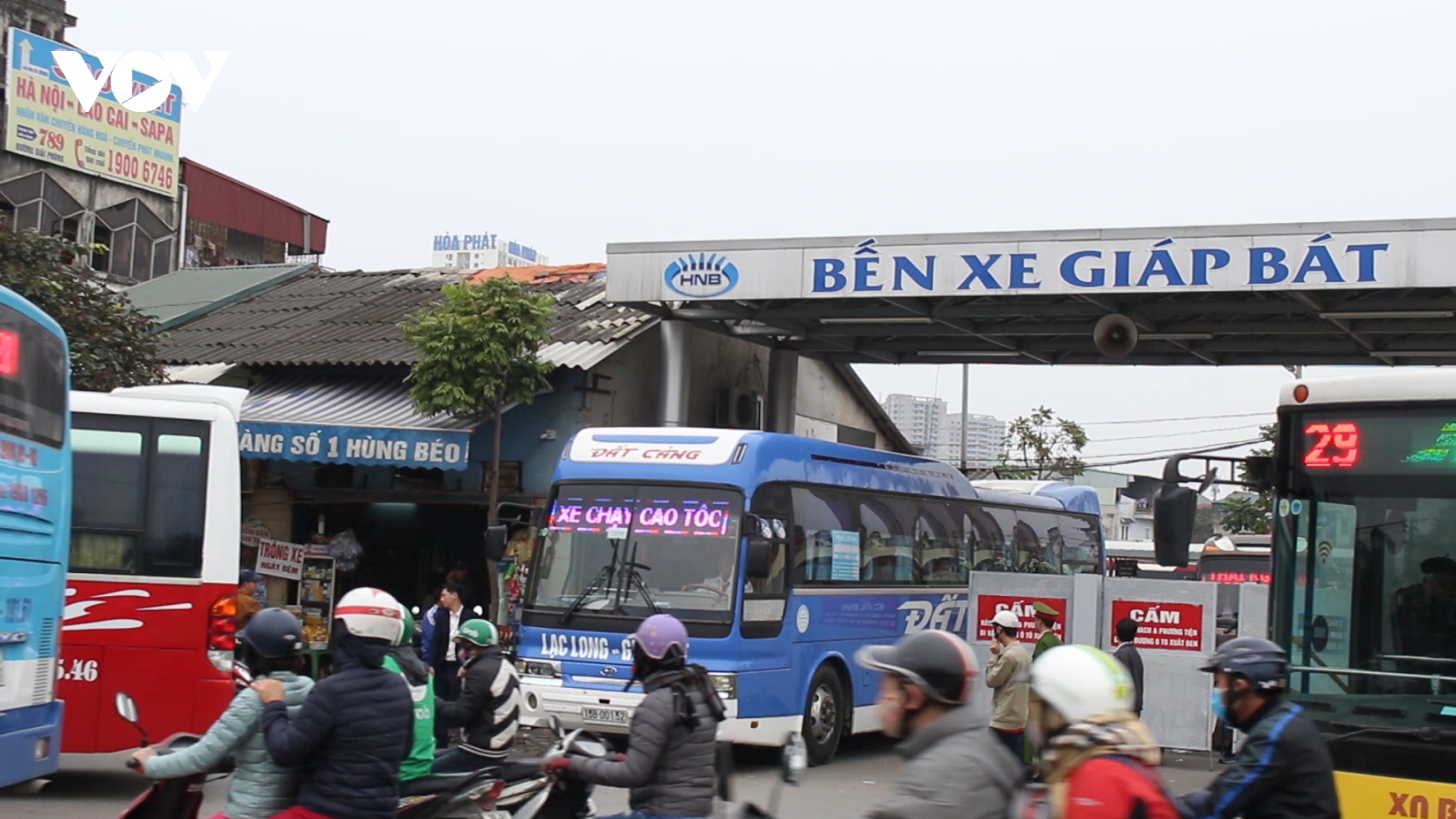 Các bến xe Hà Nội dự kiến lượng khách tăng 300% vào dịp nghỉ lễ 2/9